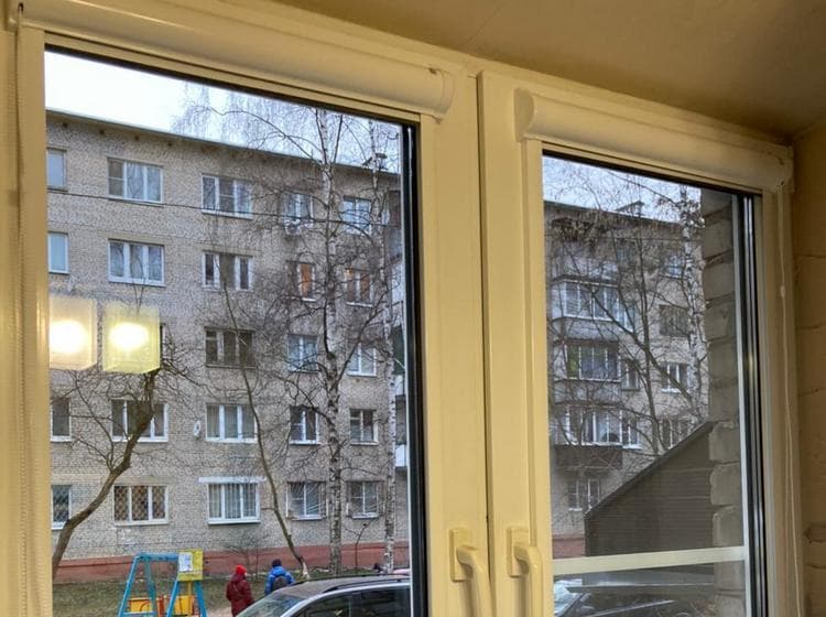 Рулонно-кассетные жалюзи UNI-2 в микрорайоне Кучино